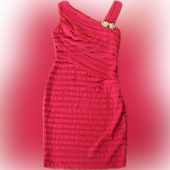 Xscape | Vibrant Red bodycon Dress - Picture 1 of 12